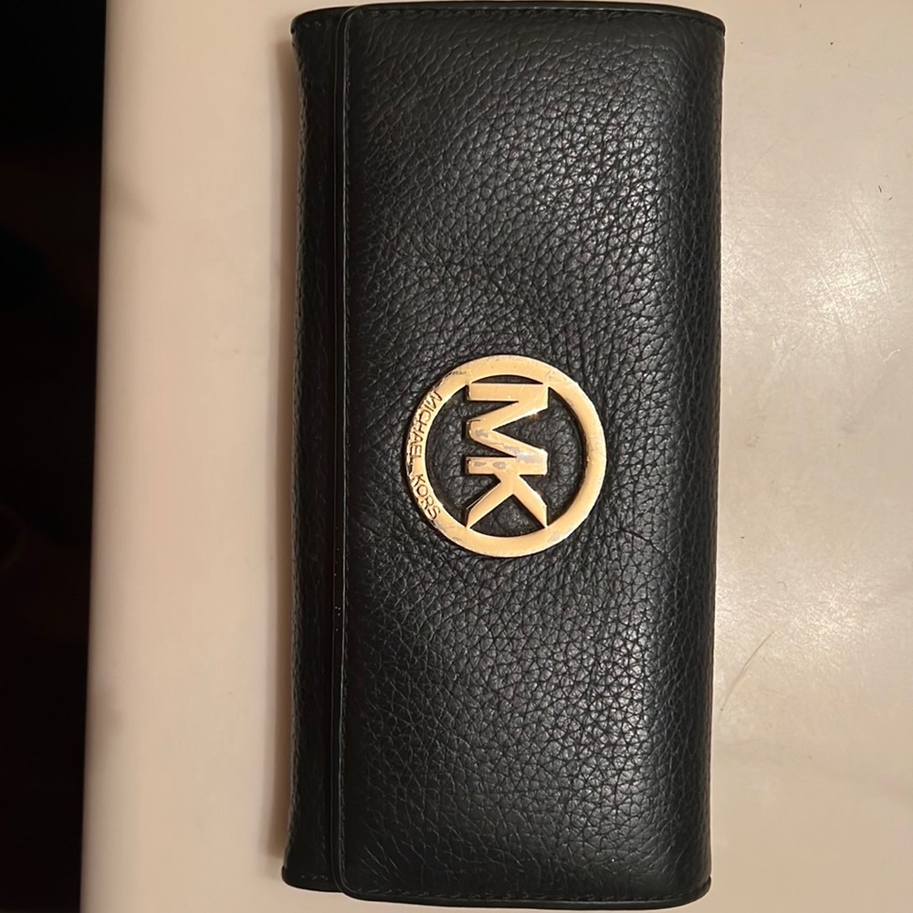 Black Michael Kors wallet